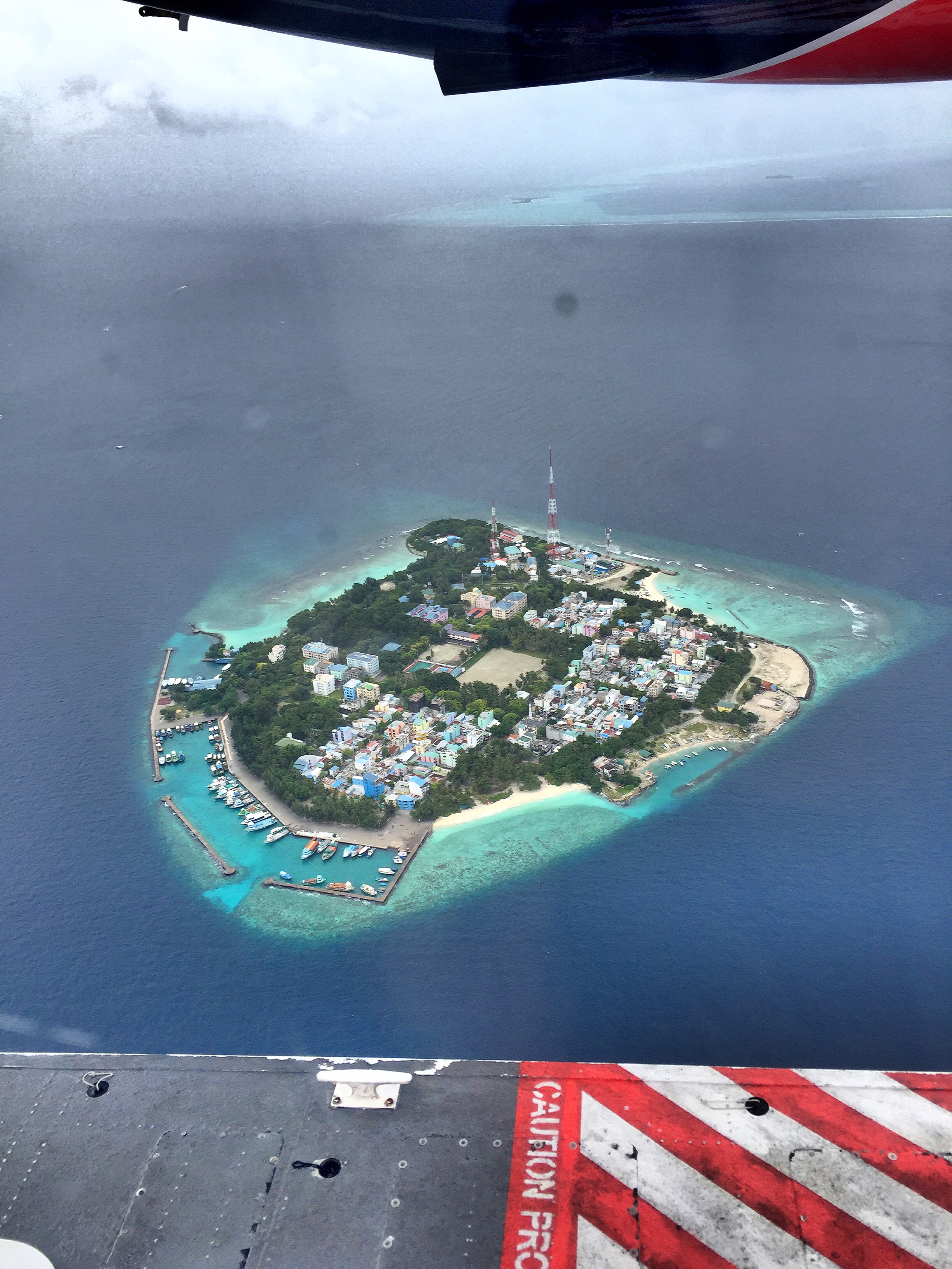 flying-over-maldives-islands